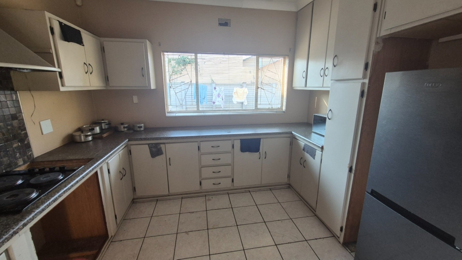 7 Bedroom Property for Sale in Universitas Free State